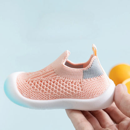 Grip Socks for Kids with Rubberized Sole and Slip-Resistant Traction