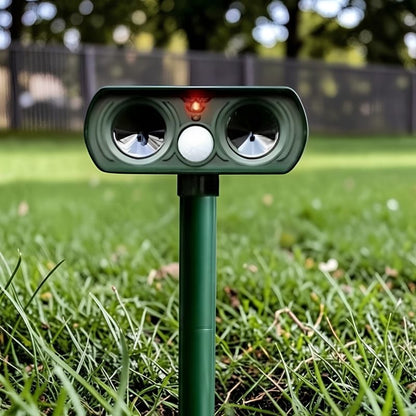 Motion Activated Ultrasonic Deer Repeller with Solar Power and Waterproof Design