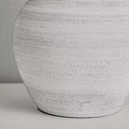 Vela White Ceramic Table Lamp